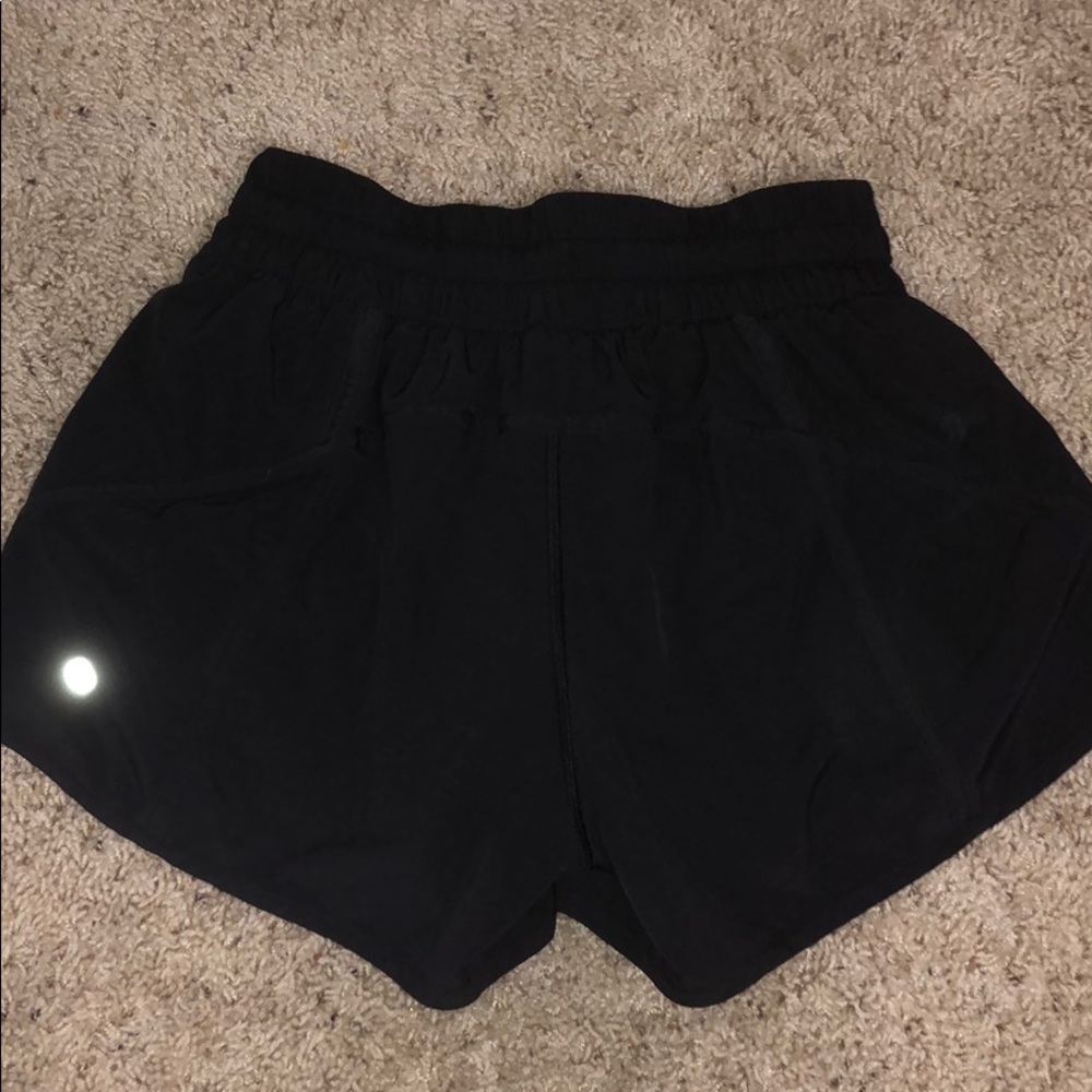 lululemon tracker shorts 4”